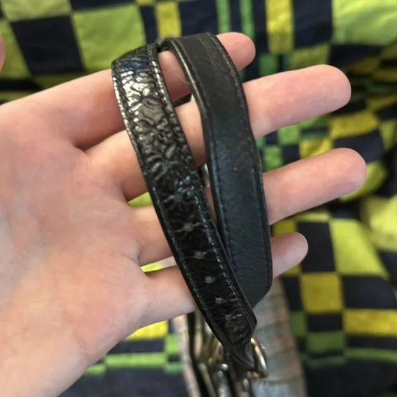 Coach Tweed Shoulder Bag with Black Trim - Picture 4 of 16